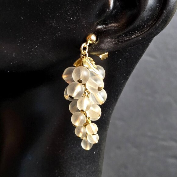 Grape Cluster Pierced Earrings Gold-Tone Leaves Drop Dangle Frosted Beads - Picture 4 of 6